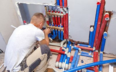 Comment réduire les dépenses en rénovation de plomberie